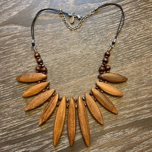 FREE W/ PURCHASE | Wooden Necklace